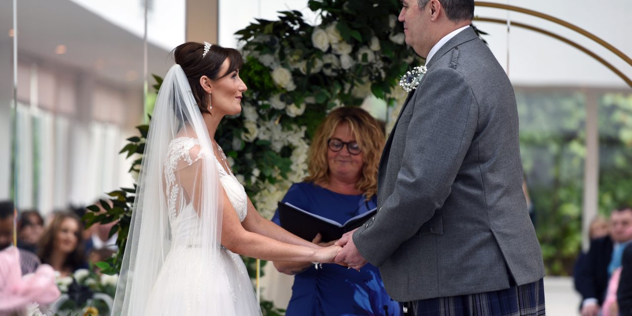 From Police Pals to Humanist Wedding Ceremony Magic (& some stepladders!)