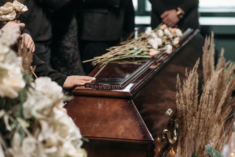 https://fuzeceremonies.co.uk/wp-content/uploads/2026/02/Reducing-Funeral-Costs-768x513.jpg